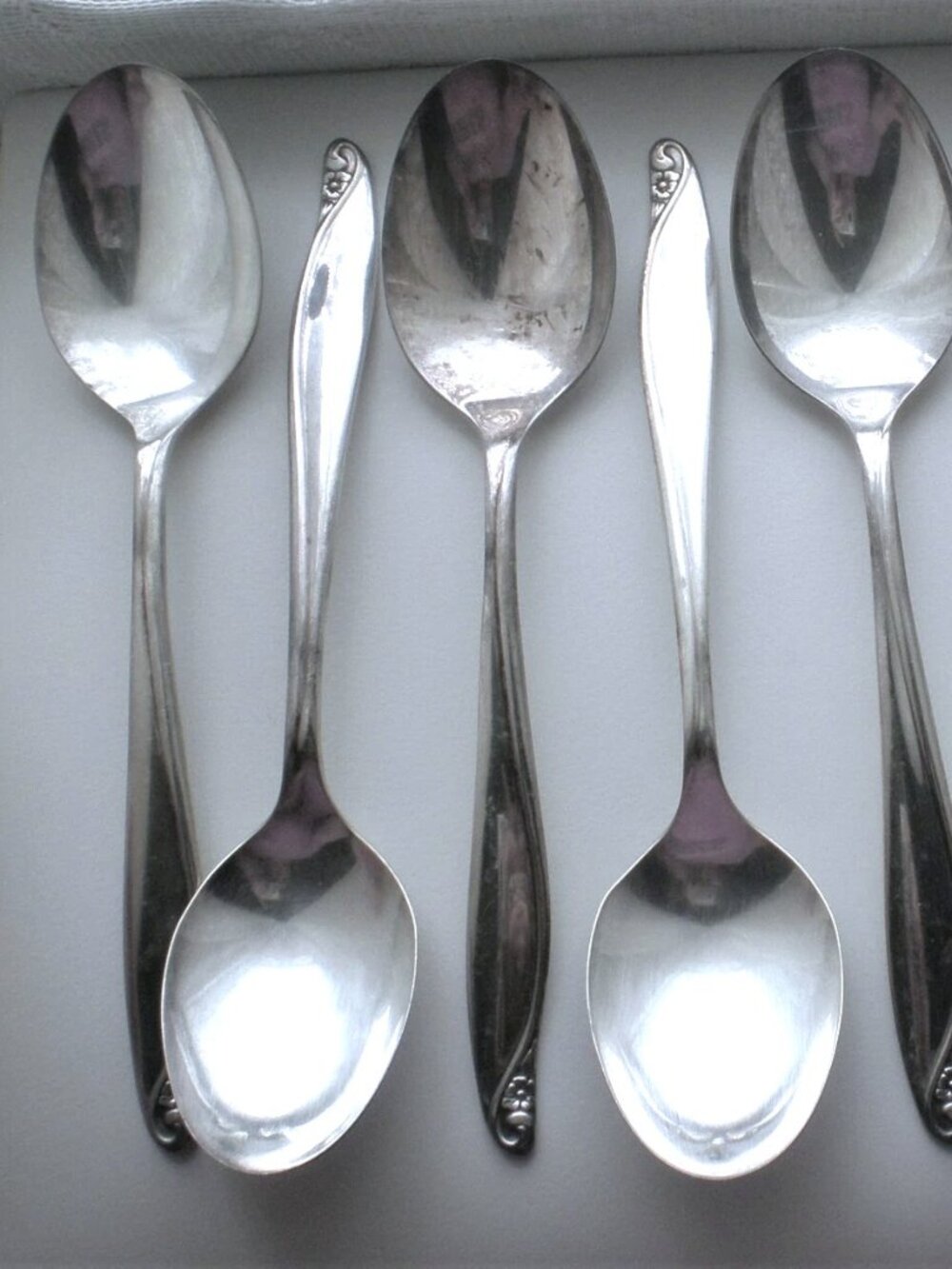 Vintage Wm. A. Rogers Oneida Ltd Silverware Flowertime 8 Desert Spoon Spoons Set